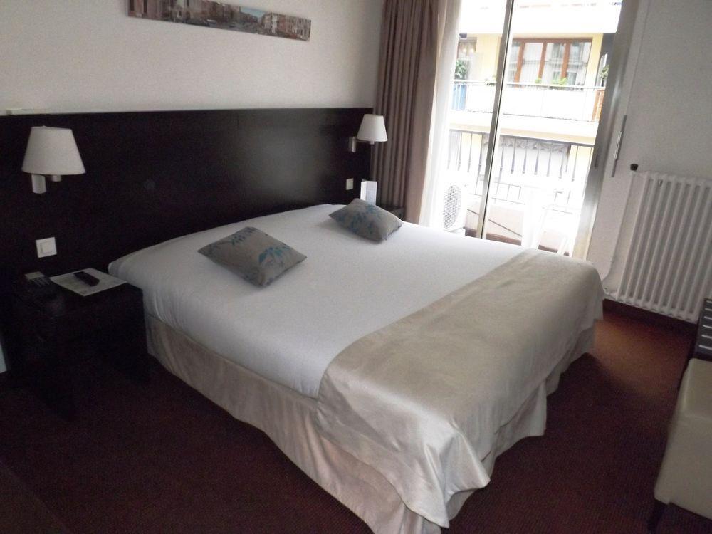 Hotel Comte De Nice Beaulieu-sur-Mer Exterior foto