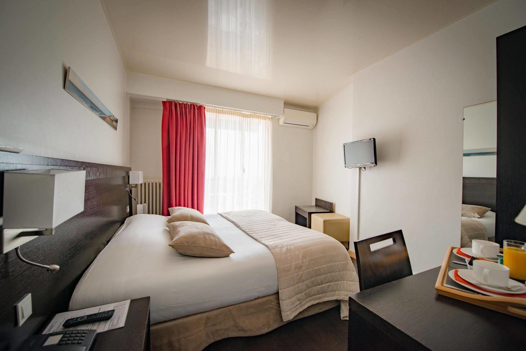 Hotel Comte De Nice Beaulieu-sur-Mer Exterior foto